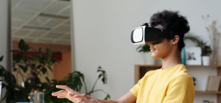 VR