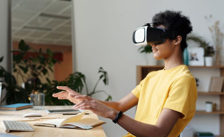 VR